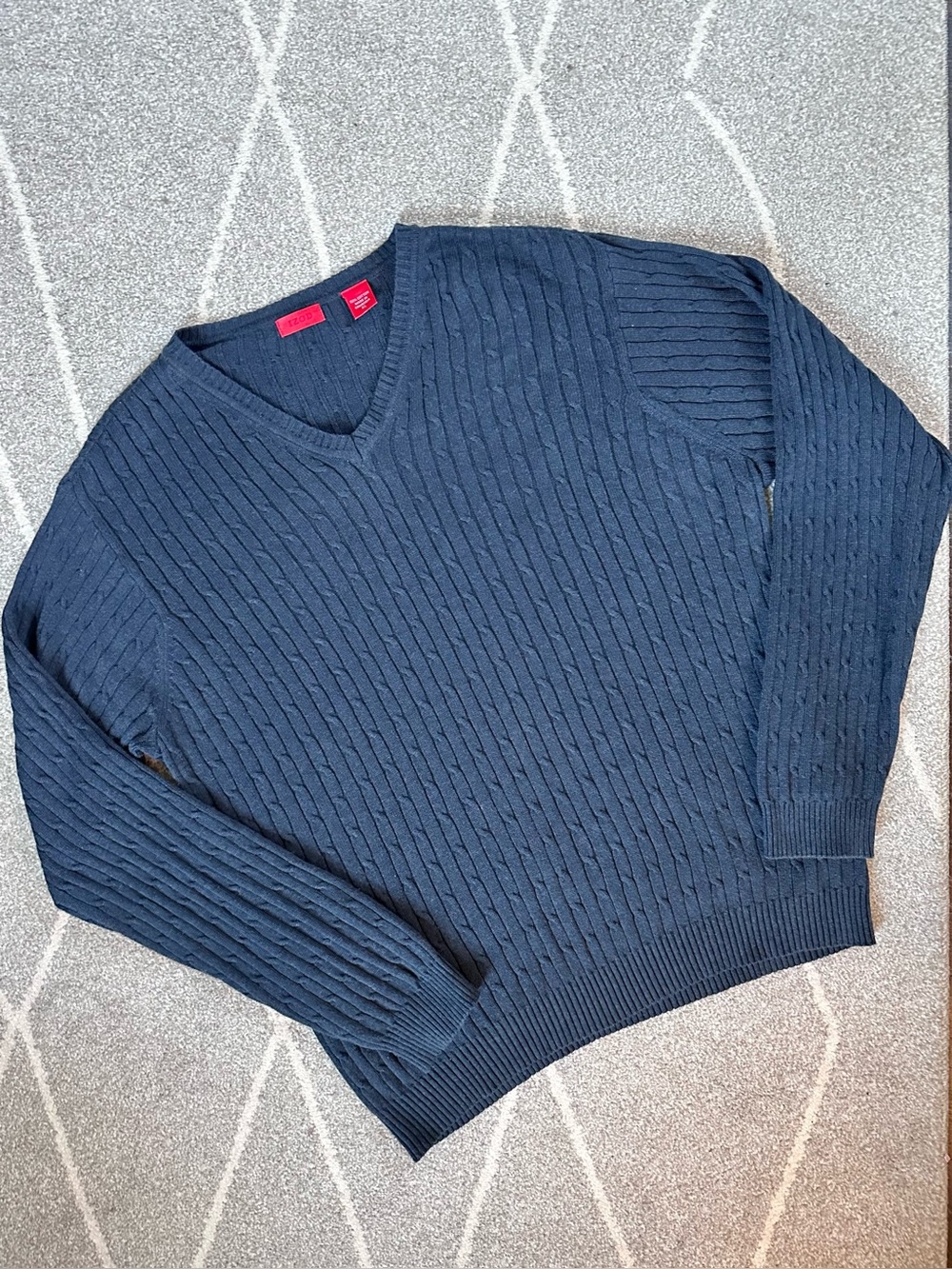 IZOD Navy Blue Cotton Cable Knit V-neck Sweater